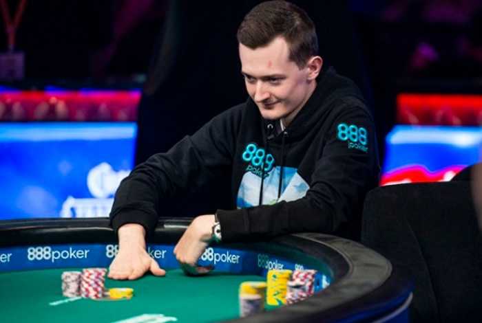 На финалиста Main Event WSOP 2019 Ника Маркингтона долщики подали в суд
