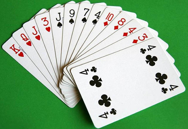 Сколько карт в покере